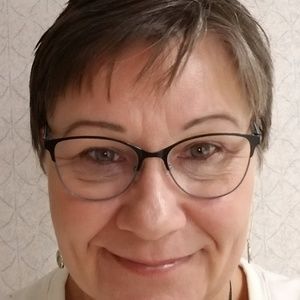 Meet your Posher, Christina